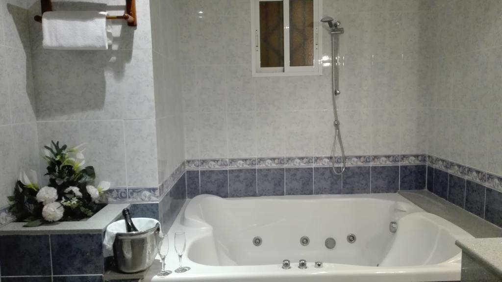 Hostal Andres El Saler Bilik gambar